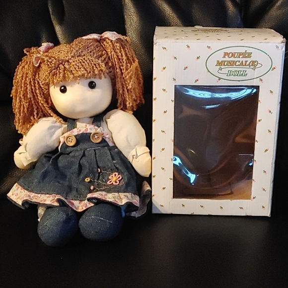 🌺Musical Doll for BUZZ Montreal - Picture 1 of 9